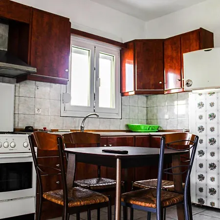 - Sykia Apartment *